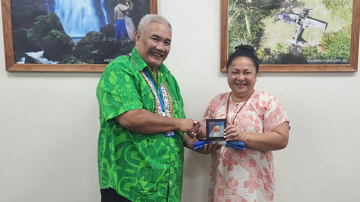 Solomon Islands, Cook Islands eye tourism and cultural cooperation